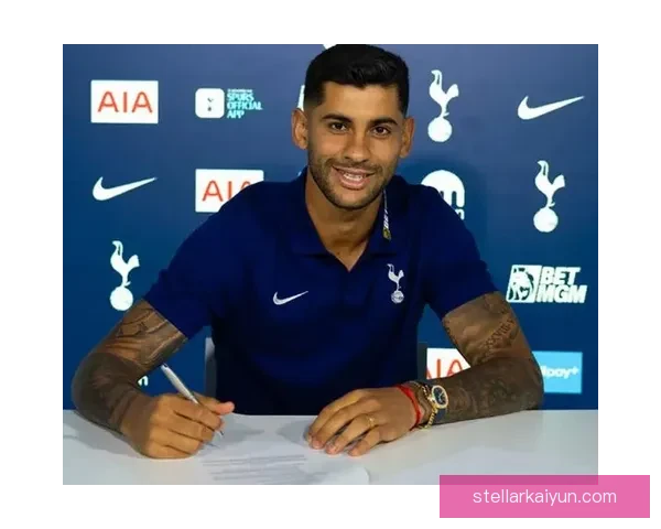 罗梅罗在热刺的表现稳健，持续成为后防线的重要支柱